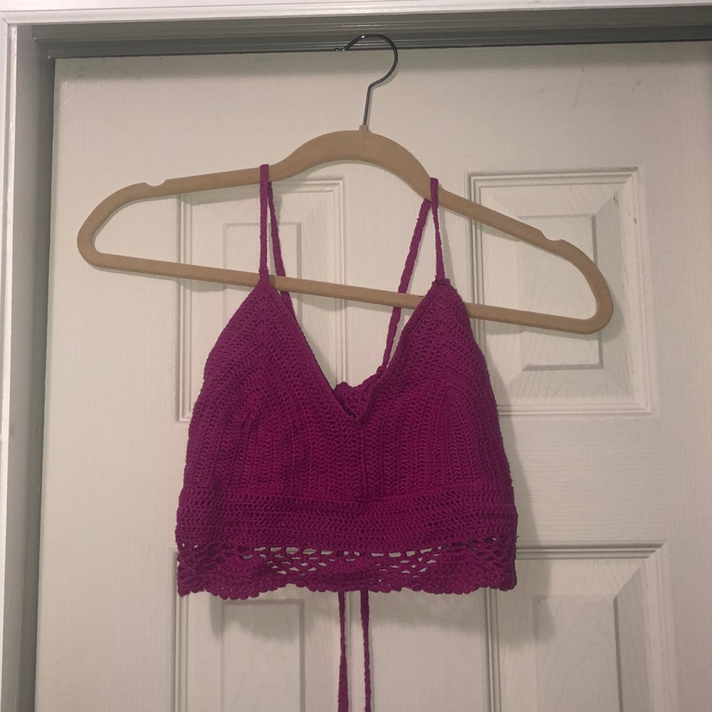 Forever 21 magenta crop top